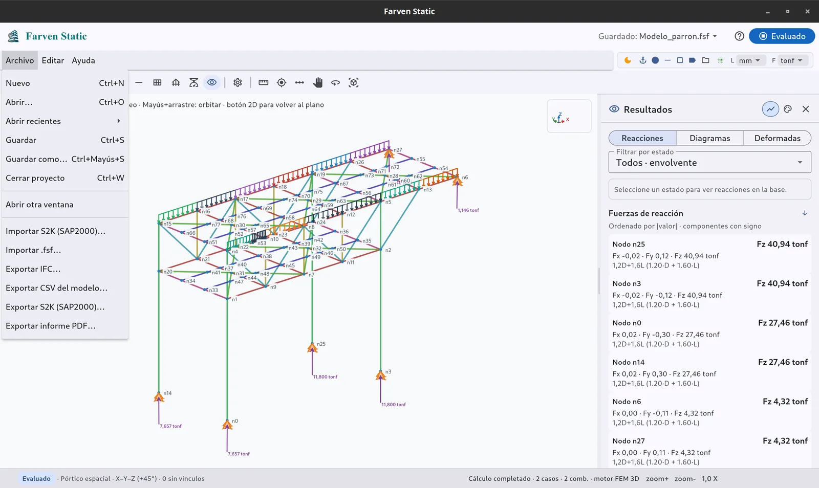Farven Static: menú Archivo con las opciones de importar y exportar, y panel de reacciones por nudo